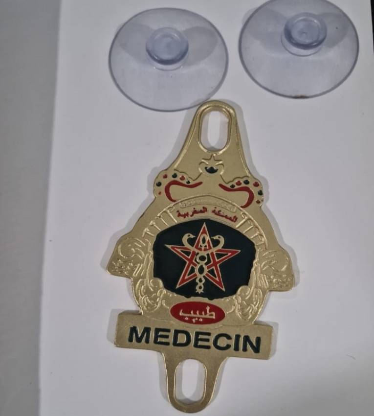 macaron badge de voiture en cuivre pour docteur avec venteuse support gratuit